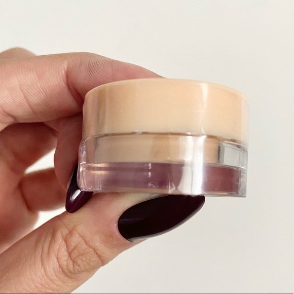 🎁 FREE GWP Annabelle Eye Primer Beige - Picture 3 of 4